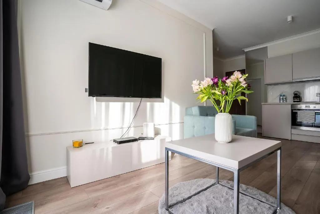 Mennica Residence By Golden Apartments Варшава